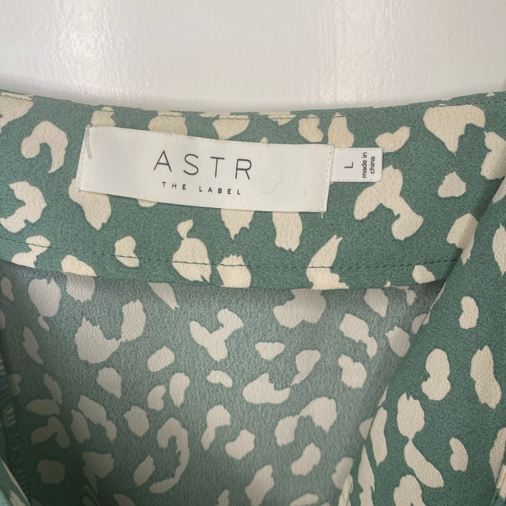 Astr Button Detail Wrap Front Camisole - image 3